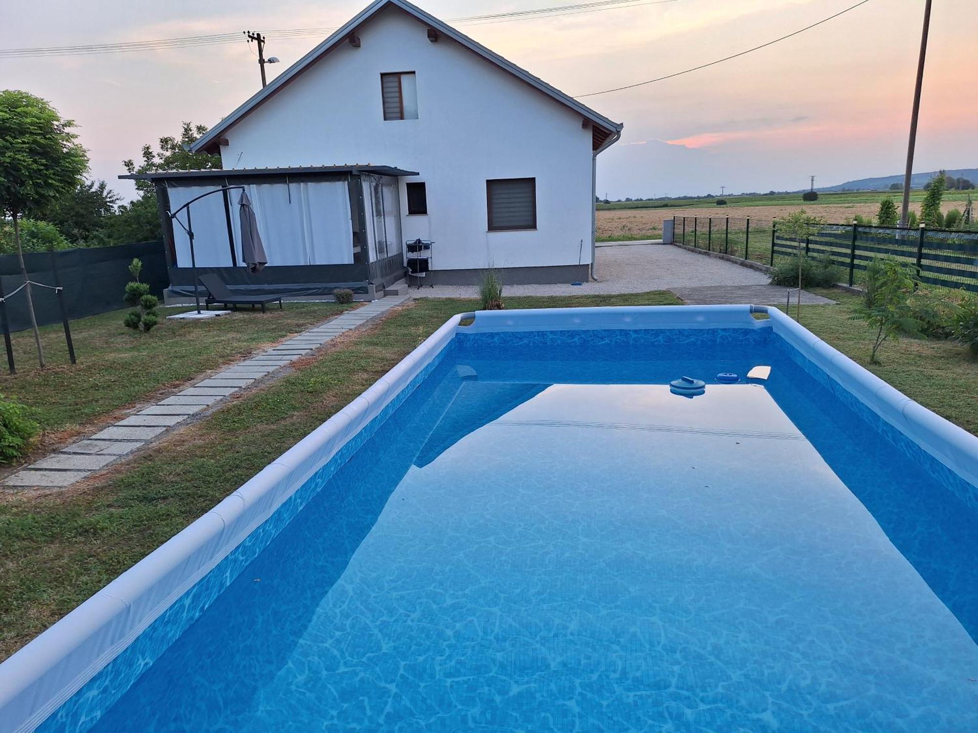 Kuca Za Odmor Domus Alba Villa Branjin Vrh ภายนอก รูปภาพ